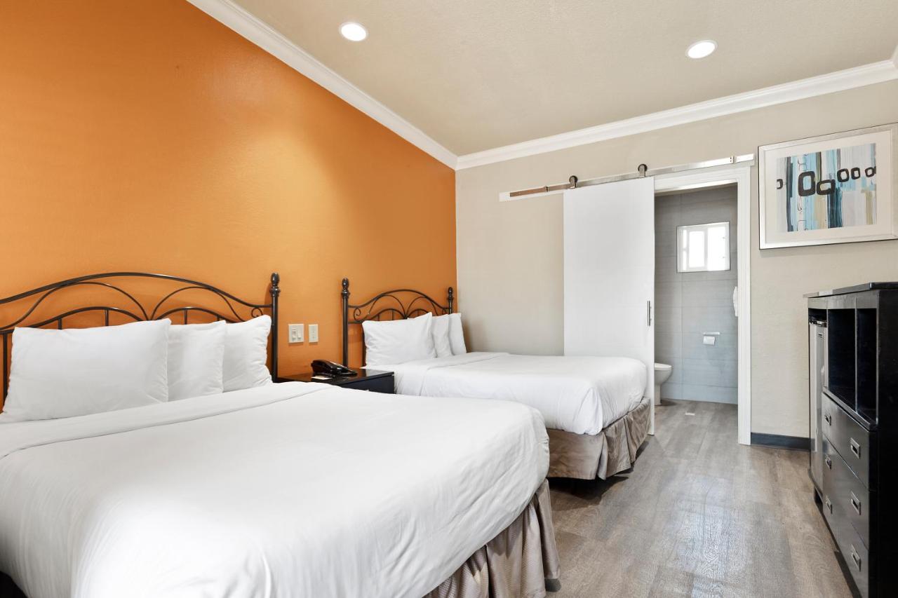 Le Blanc Inn & Suites El Monte Exteriör bild