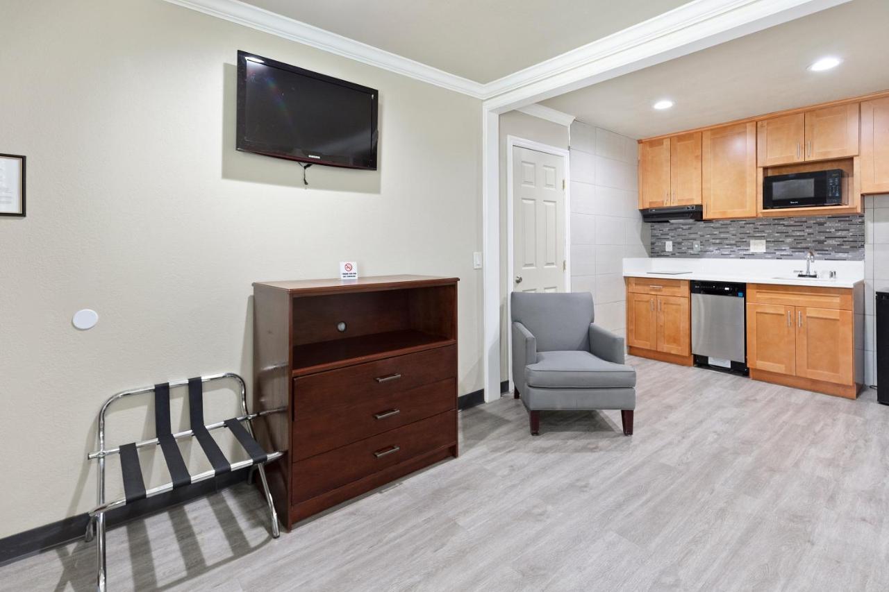Le Blanc Inn & Suites El Monte Exteriör bild