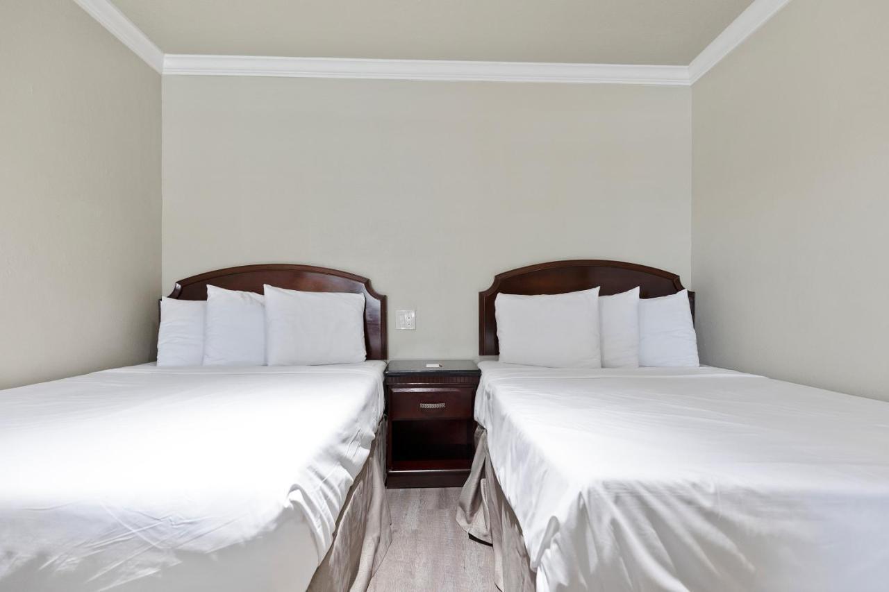 Le Blanc Inn & Suites El Monte Exteriör bild