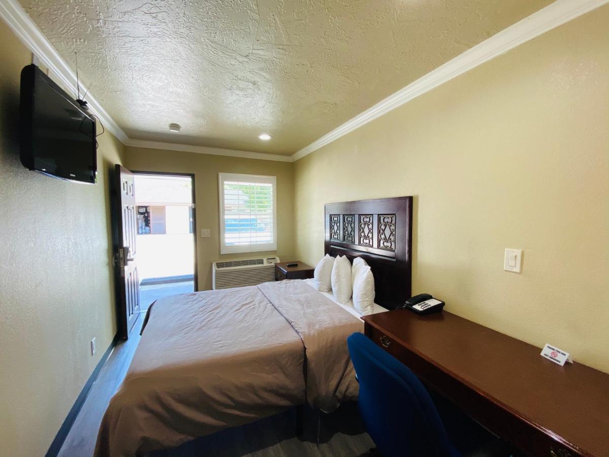 Le Blanc Inn & Suites El Monte Exteriör bild